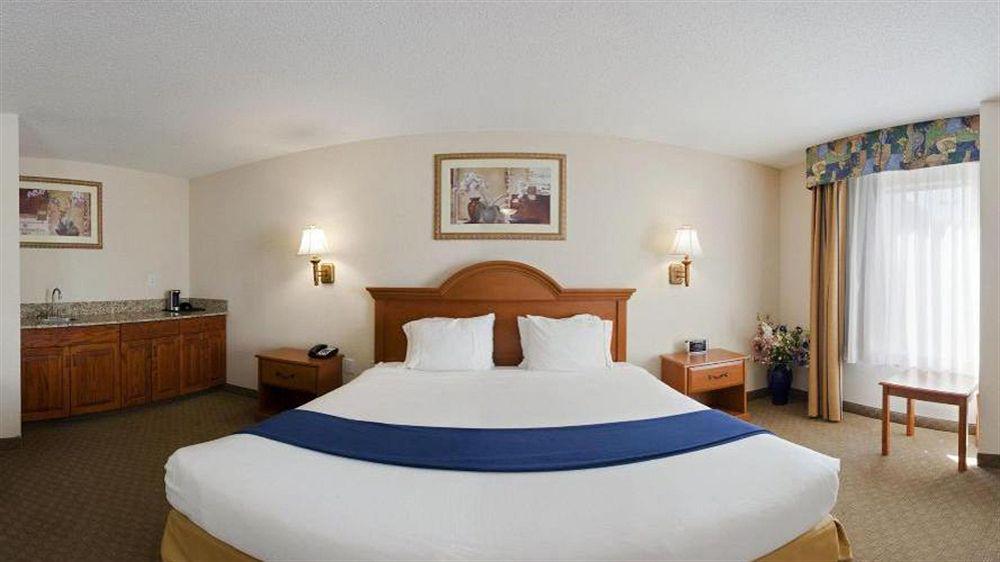 Hotel Clarion Pointe New Bern Pokój zdjęcie